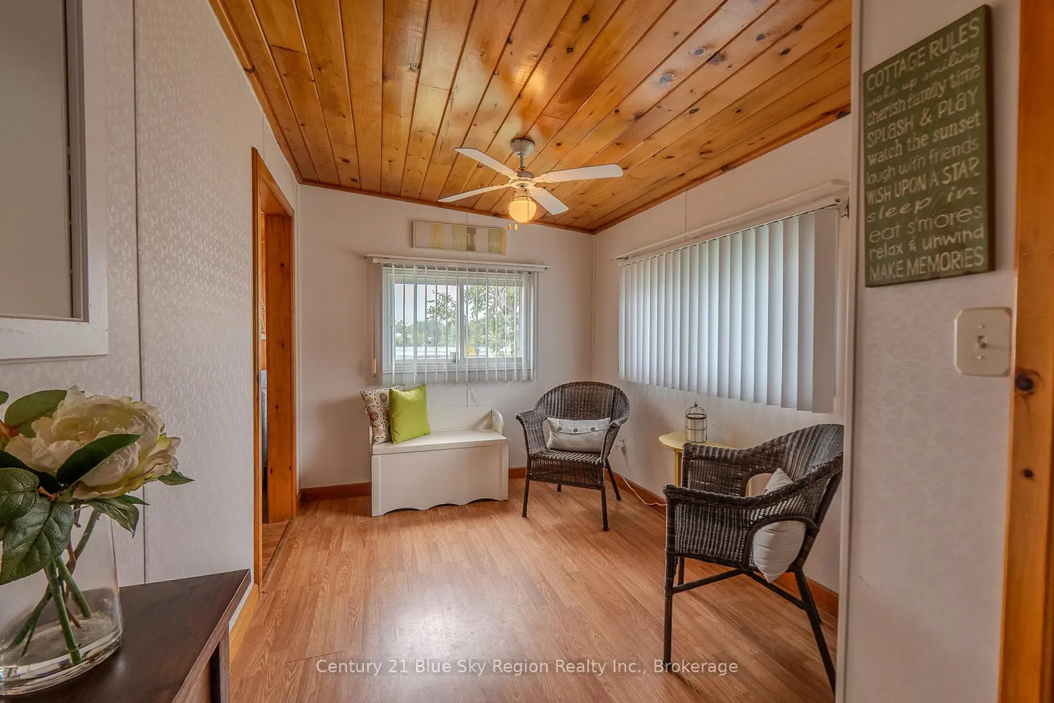 44 Caron Road photo 4