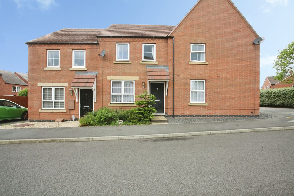 2 bed terraced house for saleBugle Close, Rugby CV23