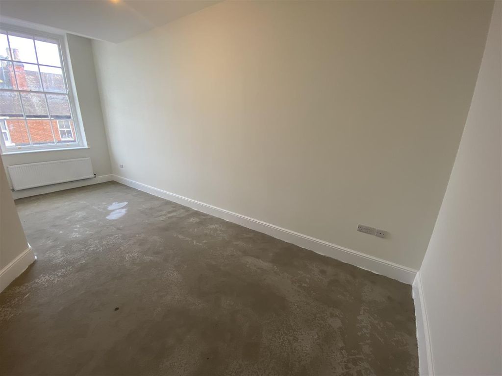Additional image 13 of 3 bed town house for saleChetwynd Court, Stafford ST17
