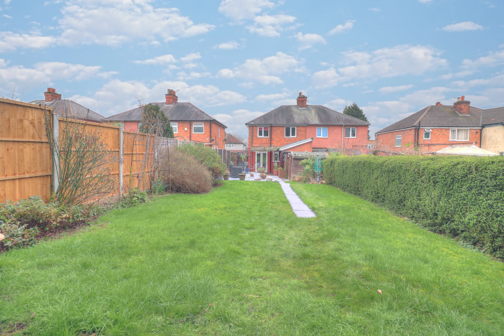 Additional image 2 of 3 bed semi-detached house for saleWanlip Lane, Birstall, Leicester LE4