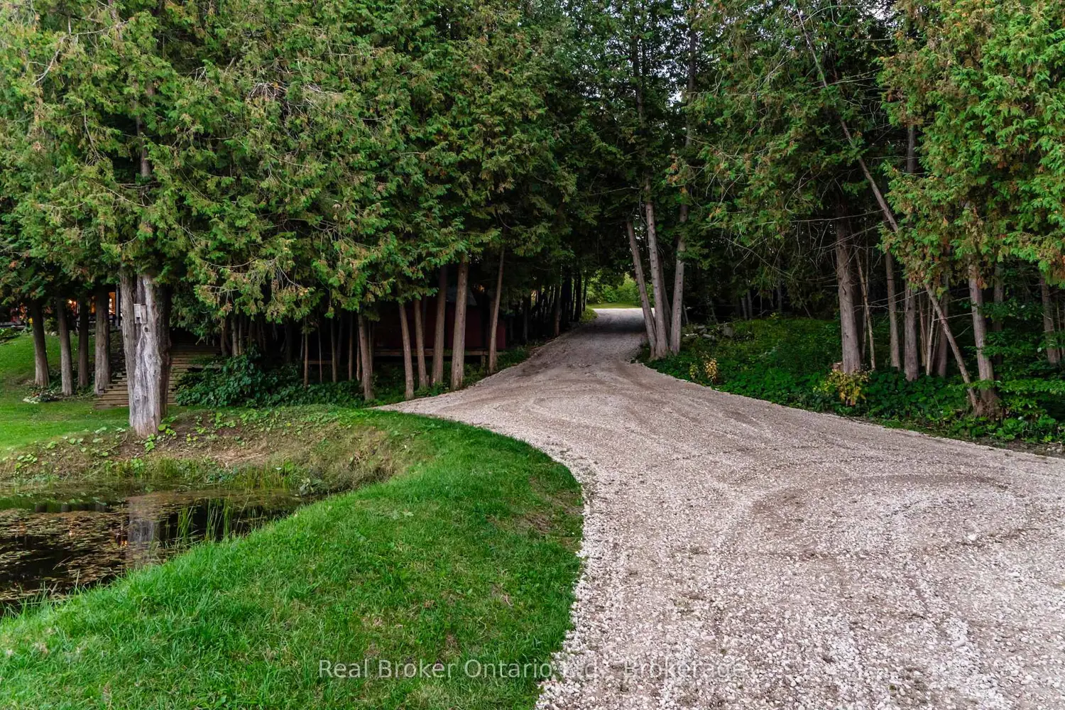 Additional image 14 of 407047 Grey 4 Road