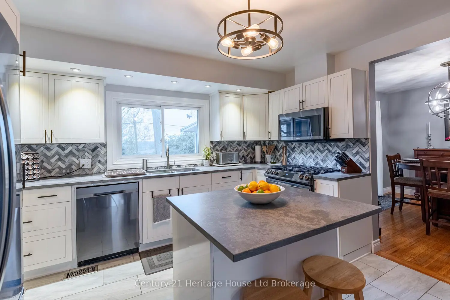 Additional image 8 of 93 James Avenue
