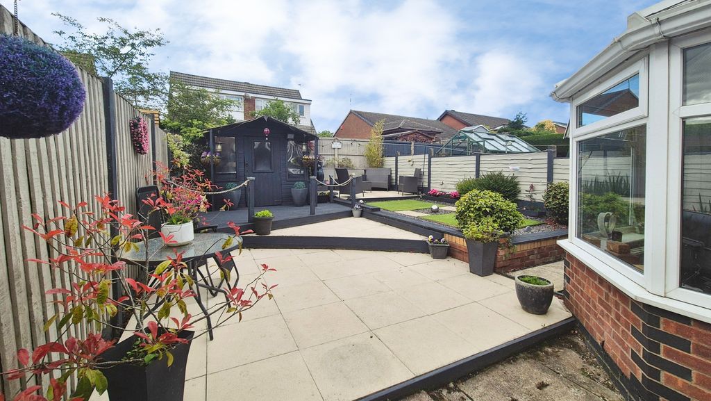 Additional image 3 of 3 bed semi-detached house for saleDane Gardens, Stoke-On-Trent ST7