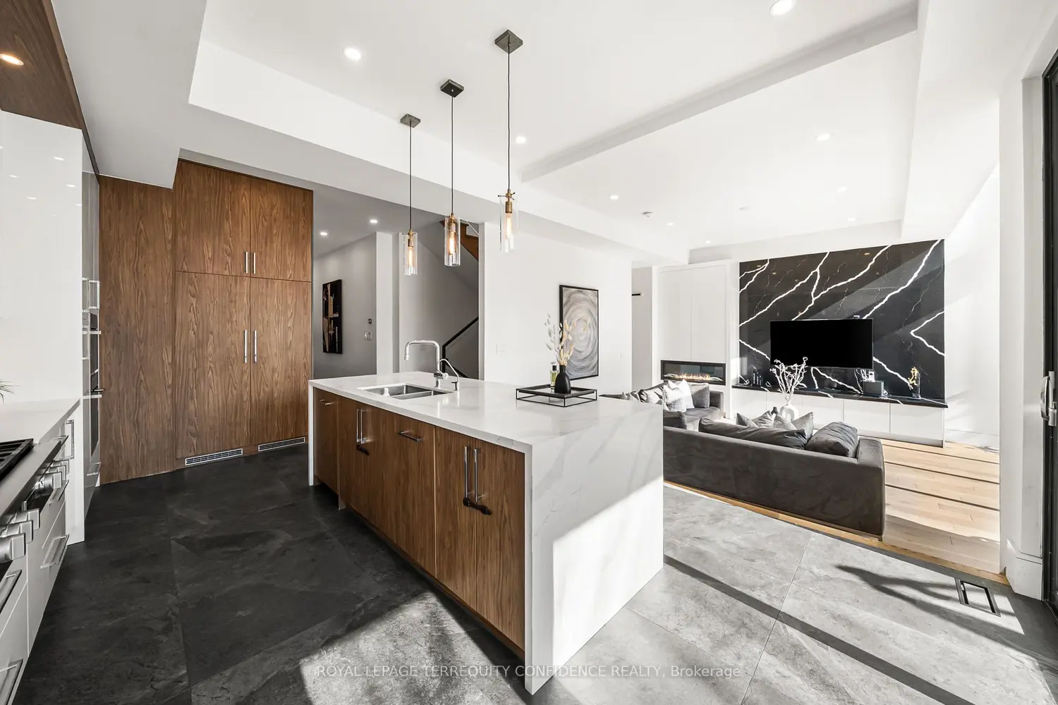 Additional image 8 of 299 Hounslow Avenue