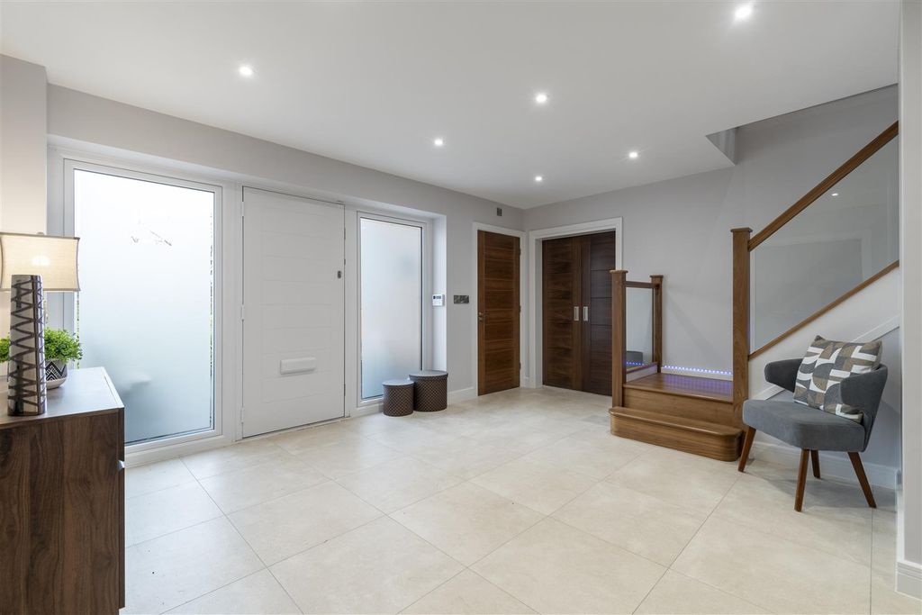 Additional image 17 of 5 bed detached house for saleHazel Lane, Walsall WS6