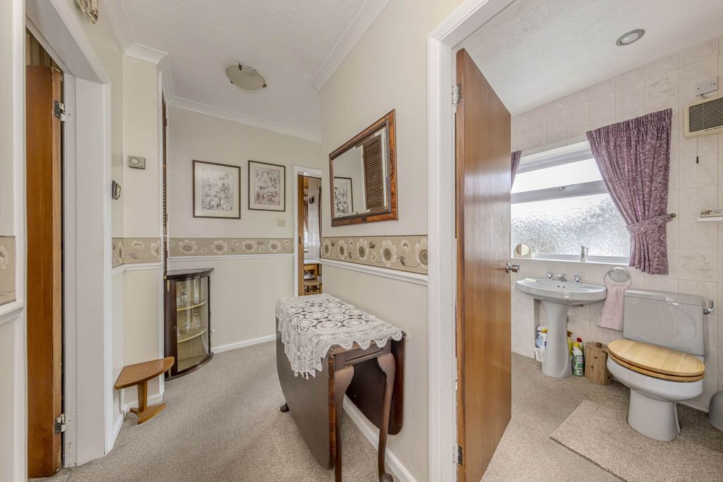 Additional image 13 of 3 bed bungalow for salePark Drive, Werrington, Stoke On Trent ST9