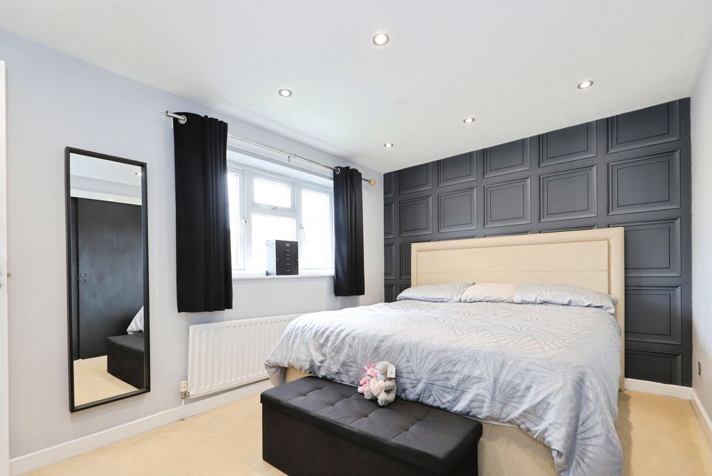 Additional image 8 of 5 bed detached house for saleRaglan Avenue, Perton Wolverhampton, Staffordshire WV6