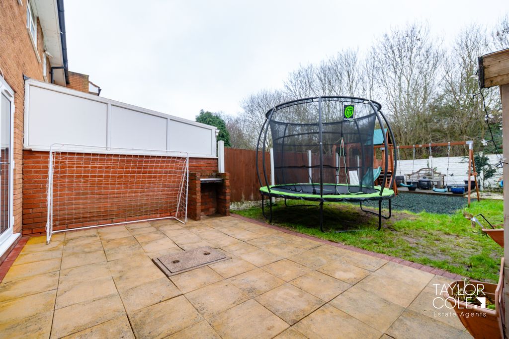 Additional image 27 of 4 bed semi-detached house for saleSwallowfield, Tamworth B79