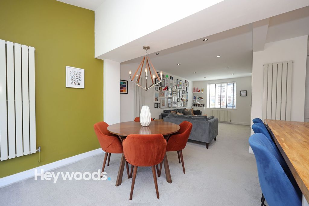 Additional image 4 of 3 bed semi-detached house for saleWestlands Avenue, Newcastle ST5