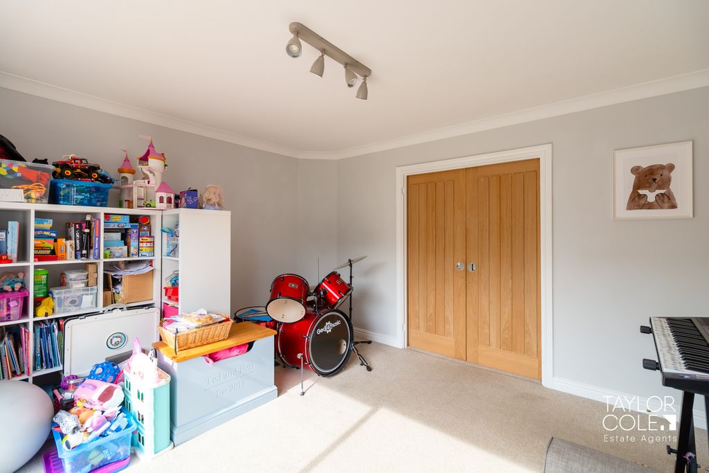 Additional image 12 of 5 bed detached house for saleShannon, Belgrave, Tamworth, Staffordshire B77
