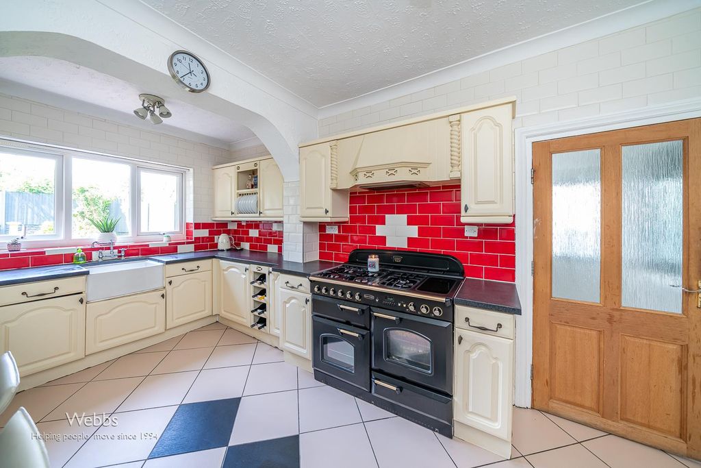 Additional image 7 of 3 bed detached house for saleStation Street, Cheslyn Hay, Walsall WS6