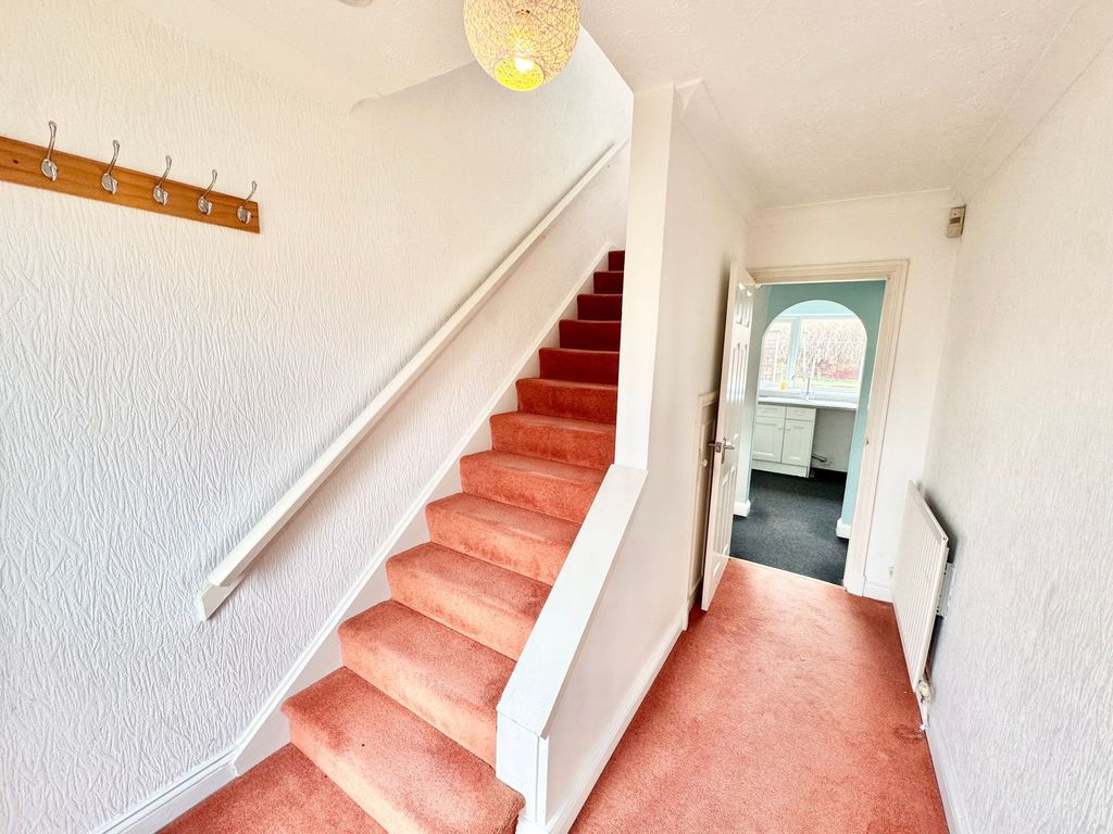 3 bed semi-detached house for saleEagle Crescent, Eccleshall ST21 photo 5