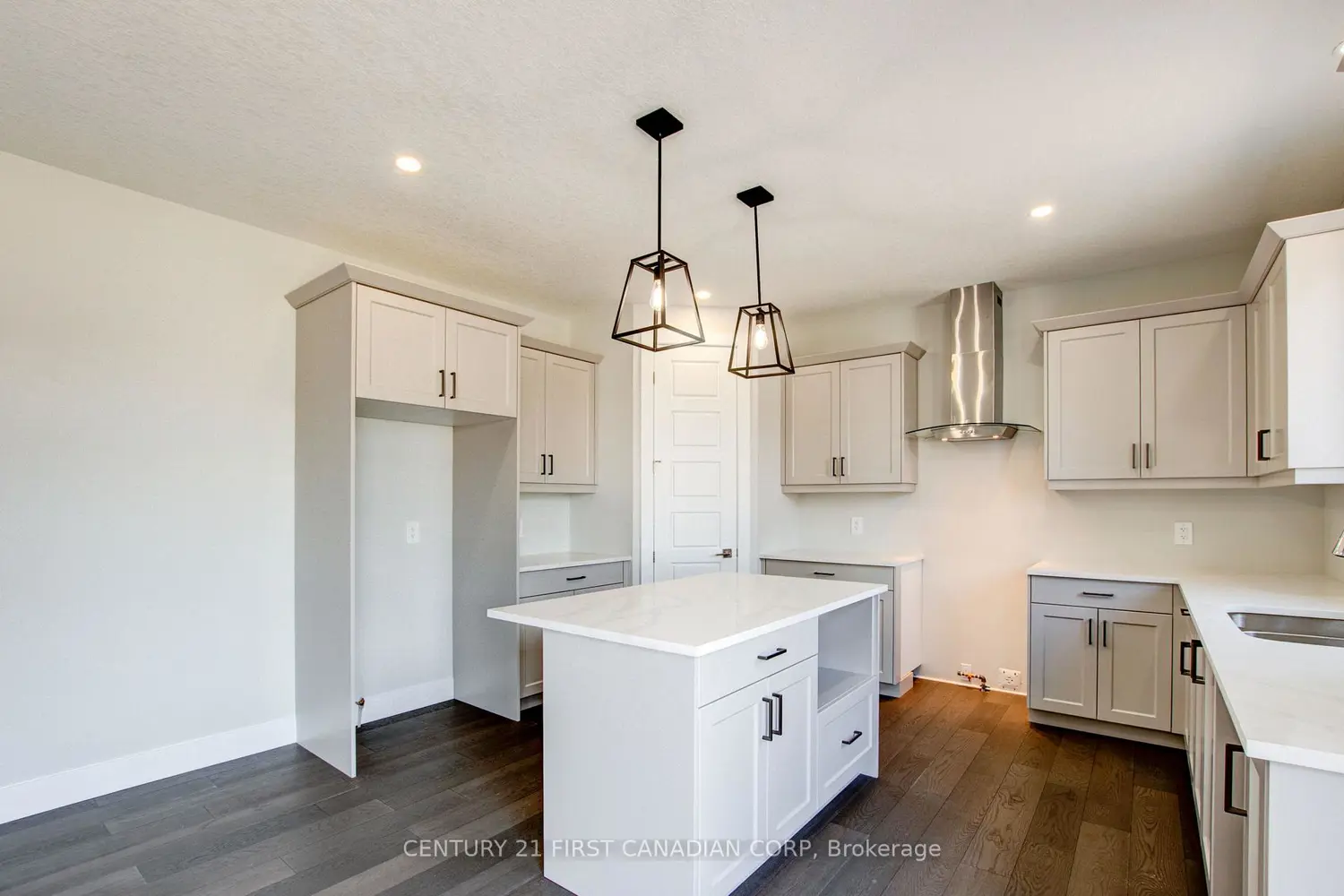Additional image 7 of 100 Aspen Circle