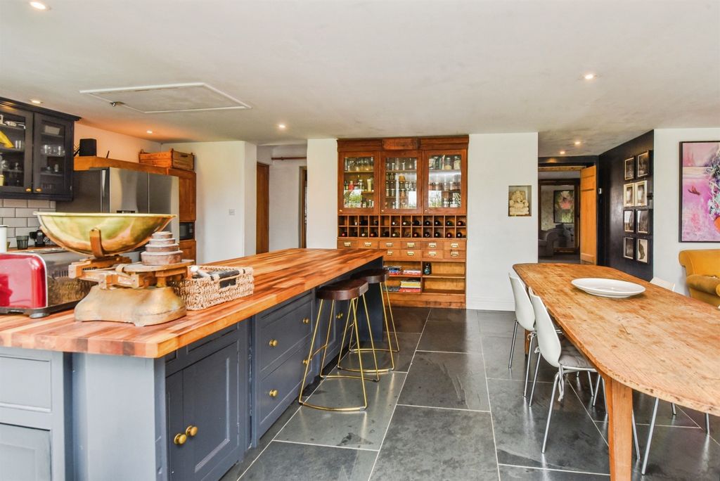 Additional image 8 of 4 bed detached house for saleHigh Street, Chapmanslade, Westbury BA13