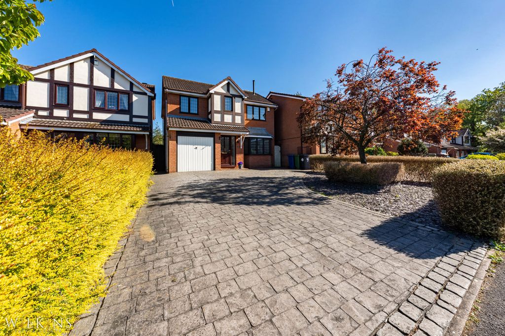 Additional image 28 of 4 bed detached house for saleDevonshire Drive, Tamworth, Staffordshire B78