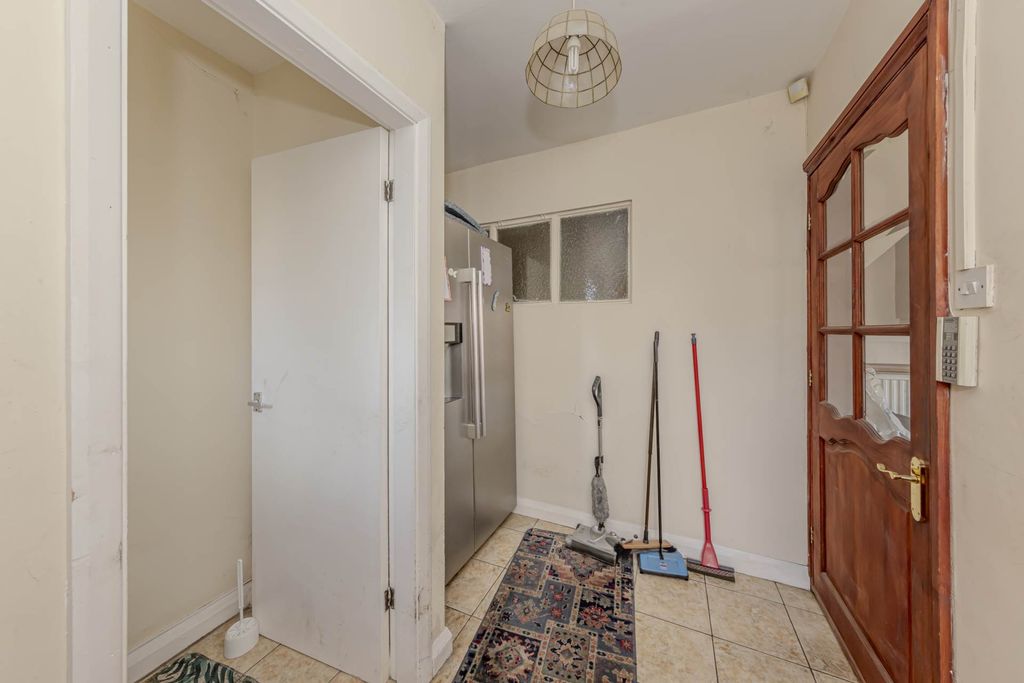 Additional image 7 of 3 bed semi-detached house for saleLaski Crescent, Stoke On Trent ST3