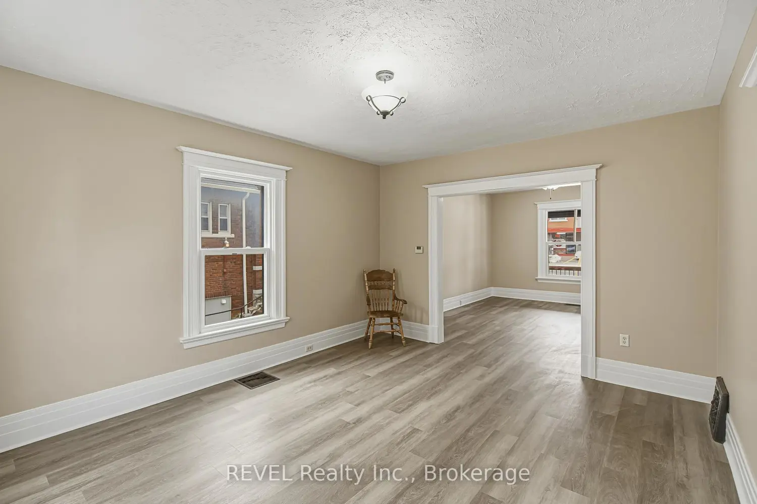 Additional image 9 of 184 Queenston Street