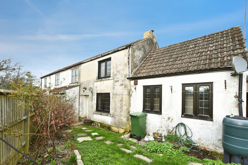 1 bed semi-detached house for saleQuemerford, Calne SN11