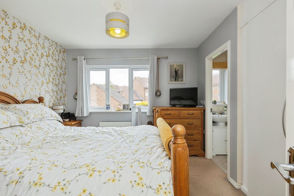 Additional image 9 of 3 bed semi-detached house for saleParry Close, Earl Shilton, Leicester LE9