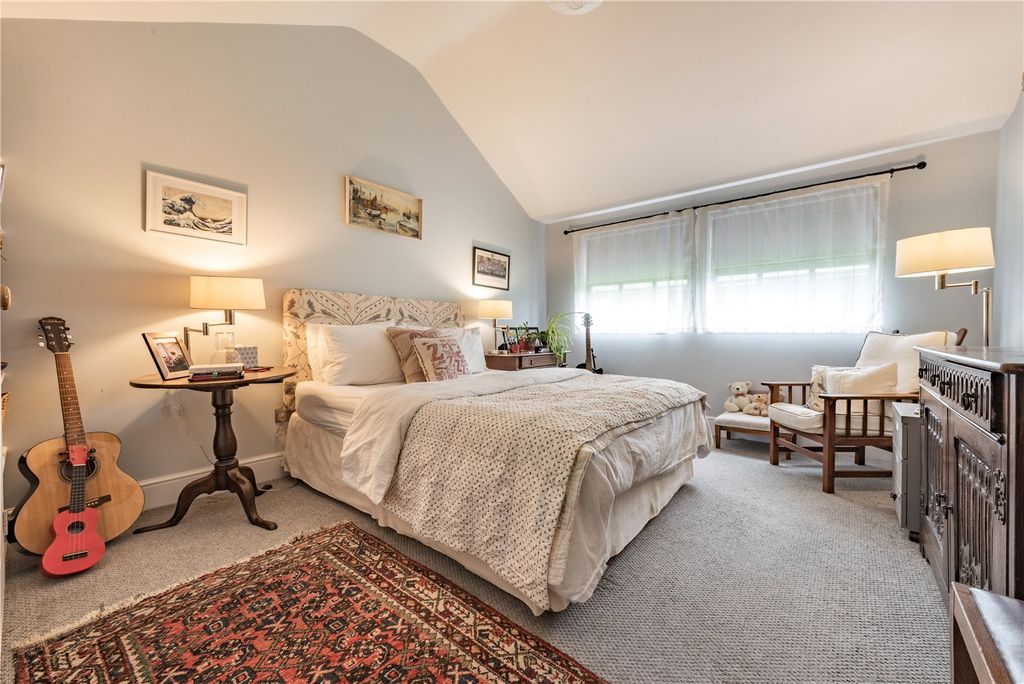 Additional image 9 of 6 bed detached house for saleCirencester Road, Ashton Keynes, Wiltshire SN6