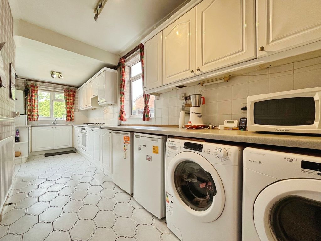 Additional image 5 of 3 bed semi-detached house for saleEastwood Road, Leicester, Leicestershire LE2