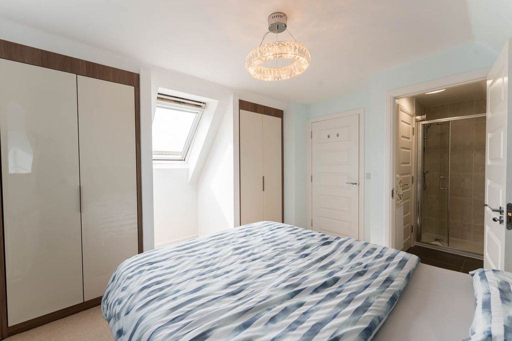 Additional image 18 of 4 bed semi-detached house for saleSummerhill Place, Market Harborough LE16