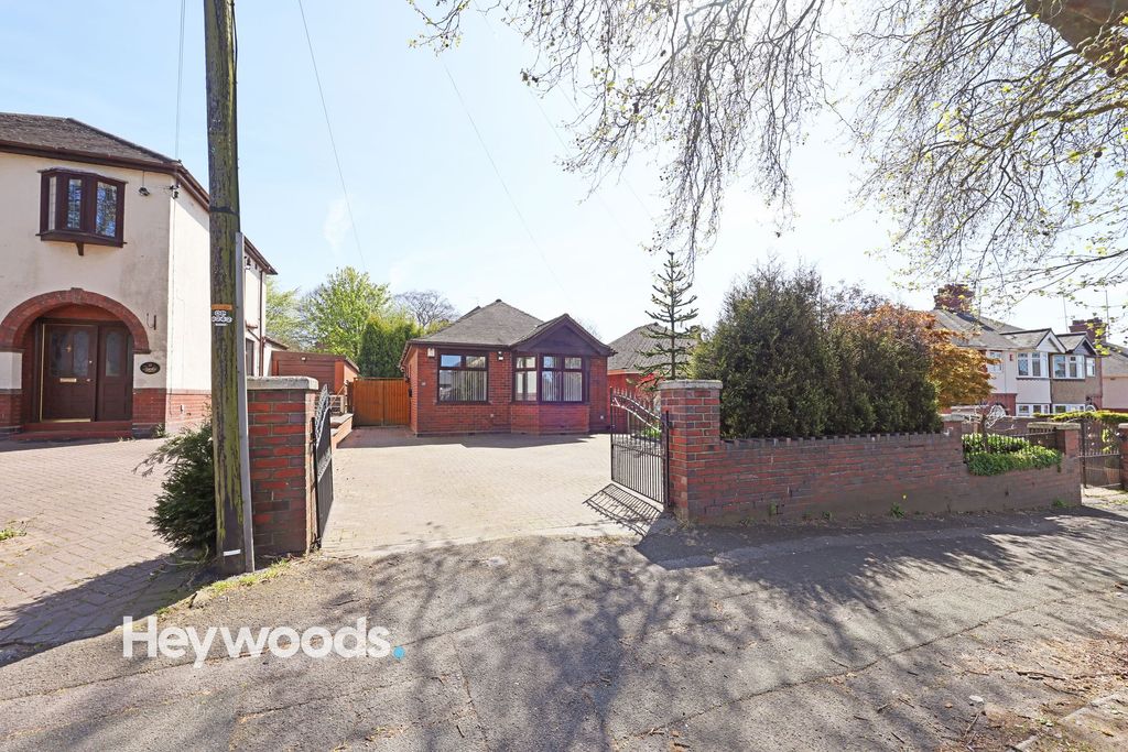 Additional image 32 of 2 bed detached bungalow for saleLower Milehouse Lane, Newcastle ST5