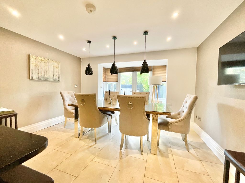 Additional image 3 of 5 bed detached house for saleNewcastle Road, Whitmore ST5