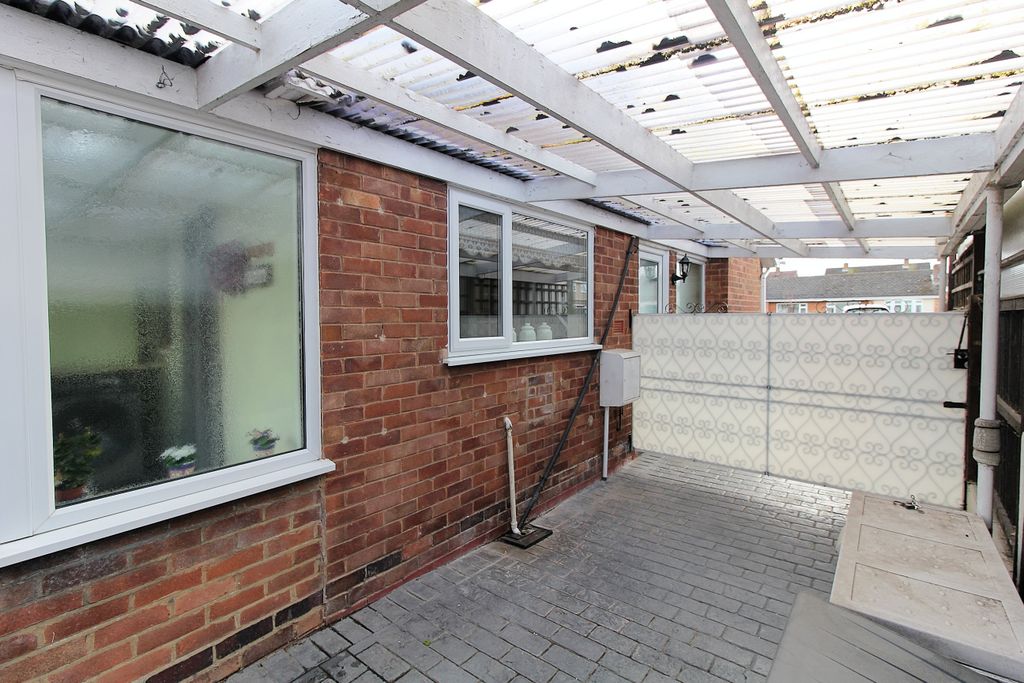Additional image 13 of 2 bed semi-detached bungalow for saleGlamorgan Avenue, Fairfield Estate, Wigston LE18