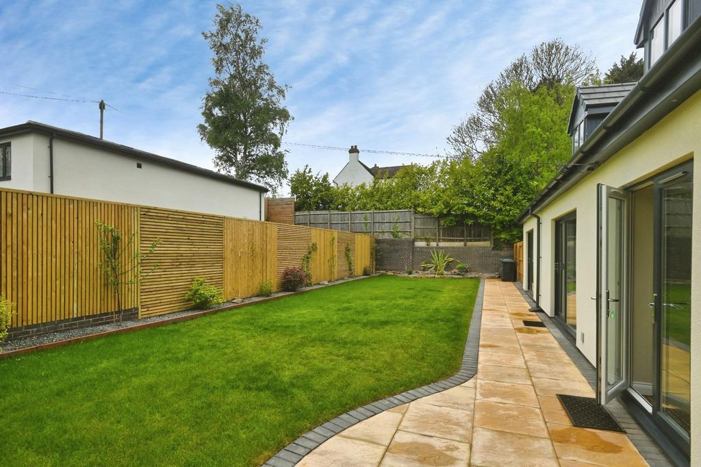 Additional image 20 of 3 bed detached house for sale12 The Dell, Tamworth B79