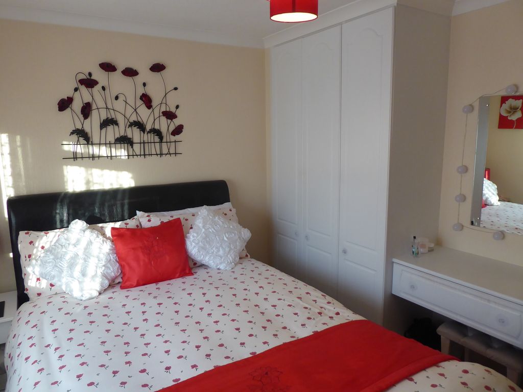 Additional image 6 of 2 bed mobile/park home for saleChurch Park, High Street, Durrington, Salisbury SP4