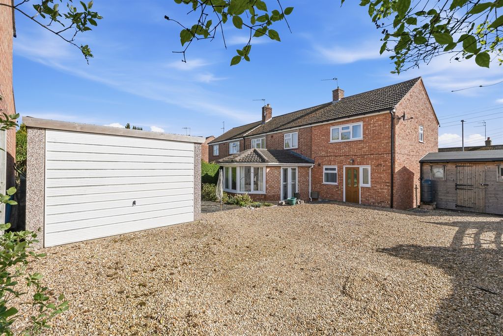 Additional image 19 of 4 bed terraced house for saleGlen Crescent, Stamford PE9