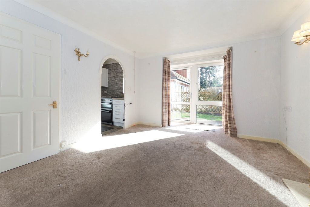Additional image 6 of 1 bed flat for saleCorfton Drive, Wolverhampton WV6