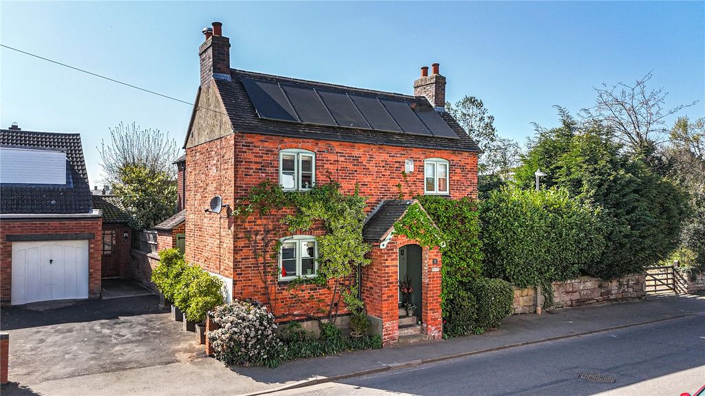 3 bed country house for saleMain Road, Austrey, Atherstone, Warwickshire CV9