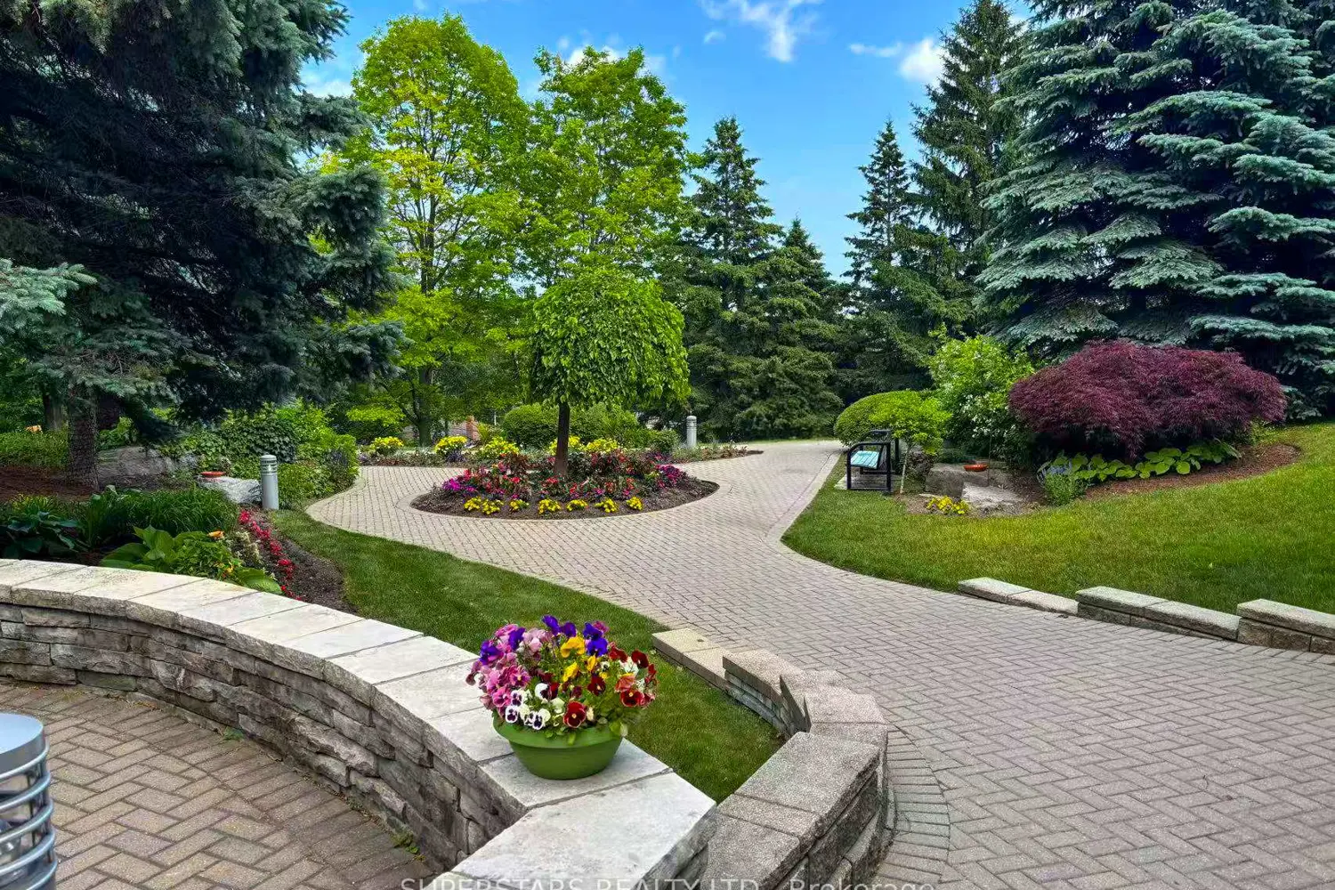 Additional image 18 of 20 Guildwood Parkway Ph14