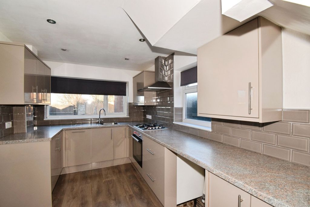 Additional image 6 of 3 bed detached house for saleHarrowgate Drive, Birstall, Leicester, Leicestershire LE4