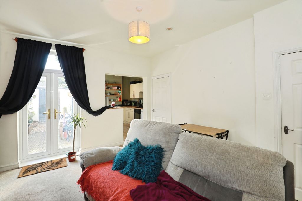 Additional image 4 of 3 bed terraced house for saleKing Street, Newcastle ST5