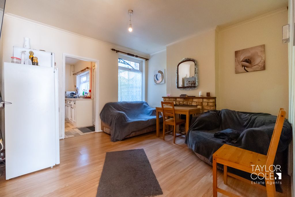 Additional image 2 of 5 bed terraced house for saleTamworth Road, Two Gates, Tamworth B77