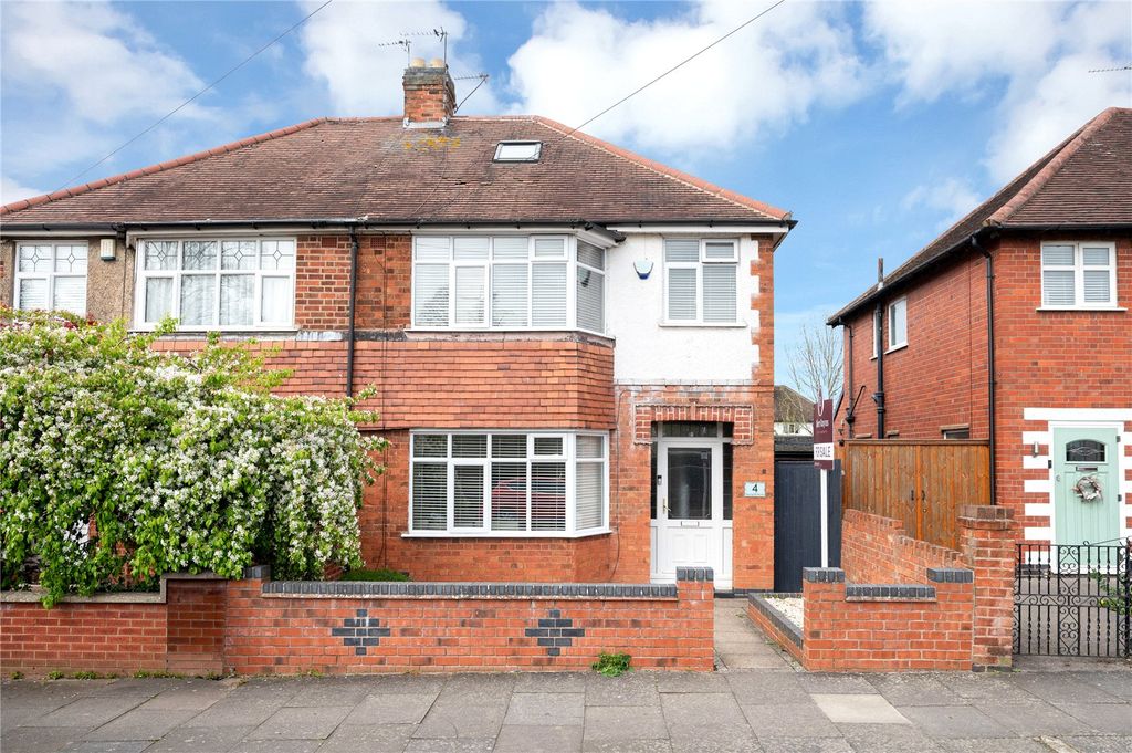 3 bed semi-detached house for saleWestgate Road, Knighton, Leicester LE2 photo 4