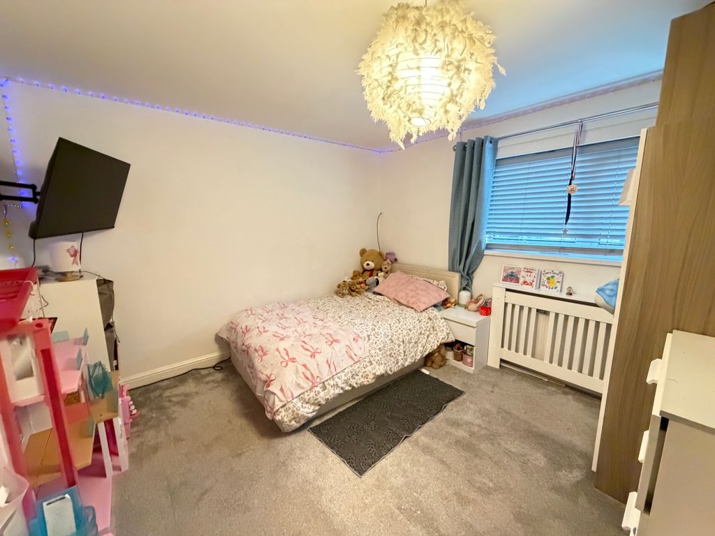 Additional image 6 of 3 bed terraced house for saleKinross Avenue, Leicester LE5