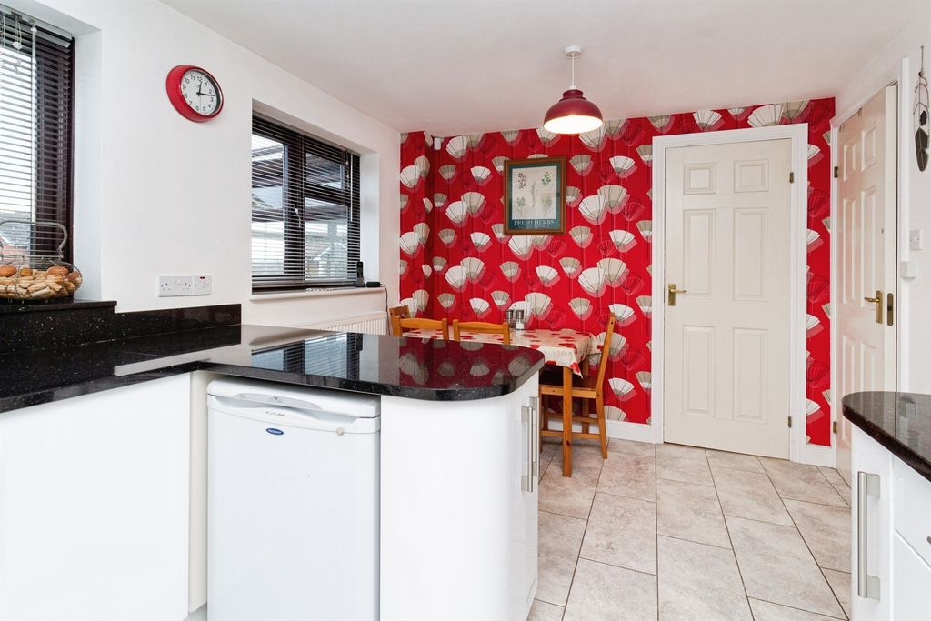 Additional image 9 of 4 bed detached house for salePulteney Drive, Stafford ST16