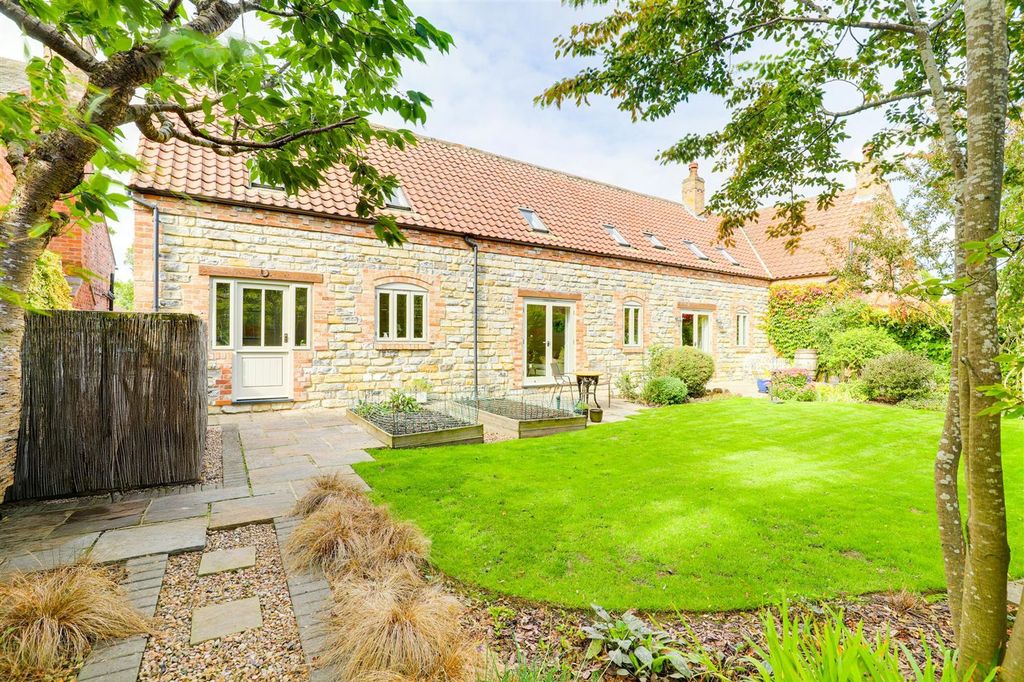 Additional image 27 of 4 bed barn conversion for saleThe Stables, Old Melton Road, Widmerpool, Nottingham NG12