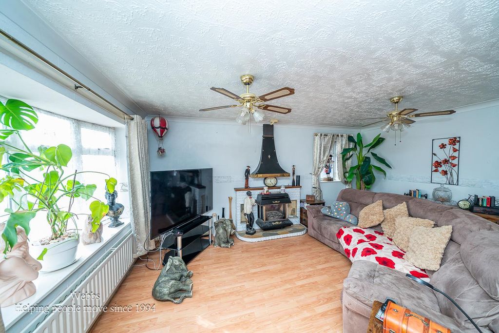 Additional image 2 of 2 bed bungalow for saleCannock Road, Hednesford, Cannock WS12