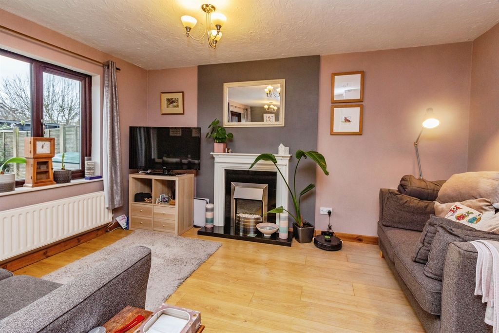Additional image 3 of 3 bed semi-detached house for saleGlobe Avenue, Stafford ST17