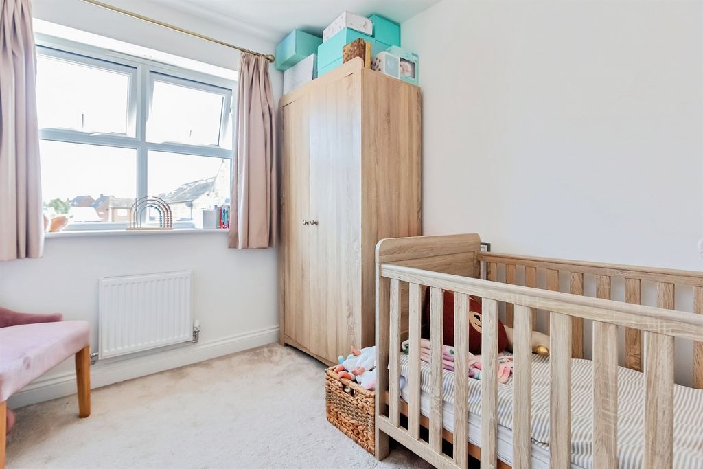 Additional image 14 of 3 bed semi-detached house for saleKingsdown Drive, Stamford PE9