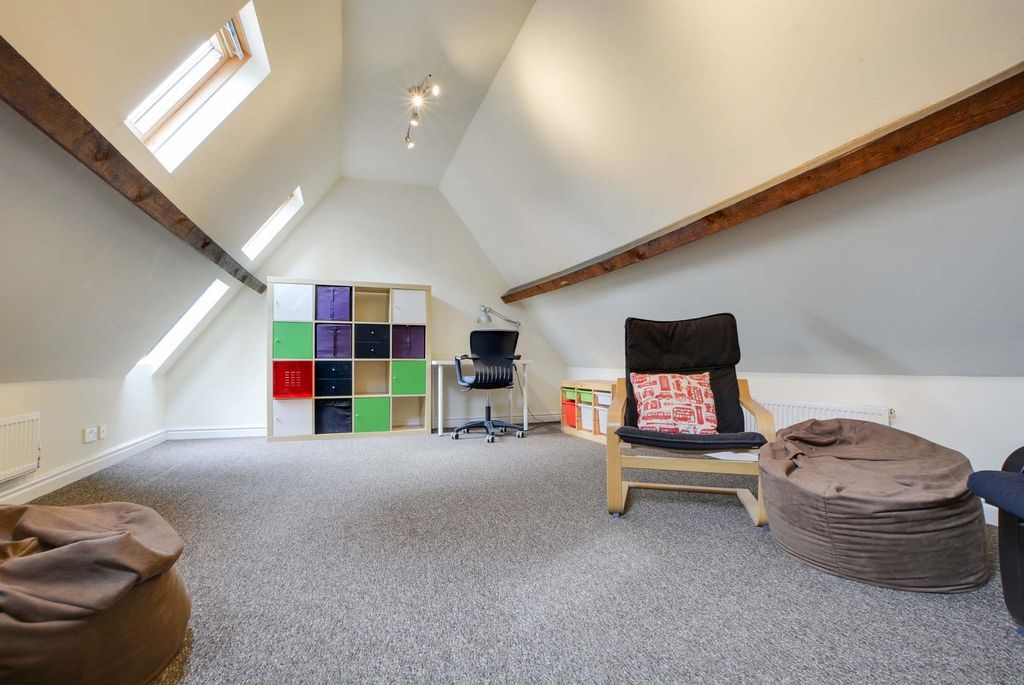 Additional image 35 of 6 bed semi-detached house for saleAlexandra Road, Stoneygate, Leicester LE2