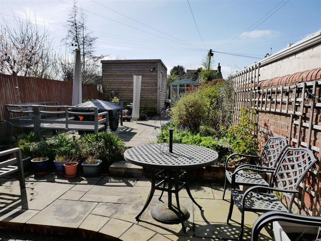 Additional image 2 of 2 bed semi-detached house for saleLondon Road, Chippenham SN15