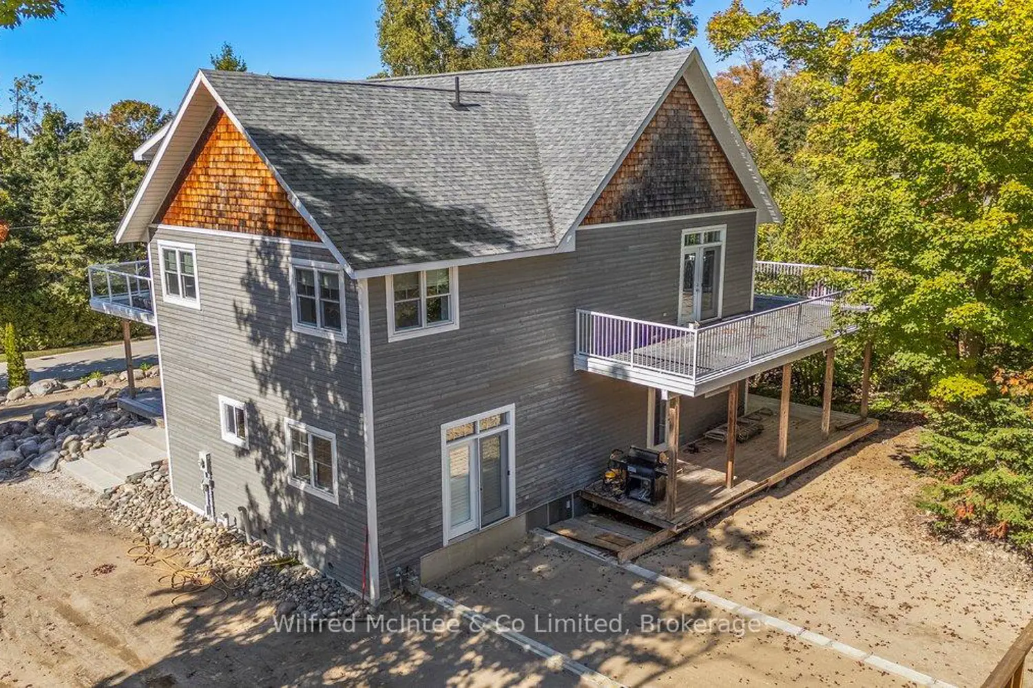 Additional image 10 of 545 Eckford Avenue