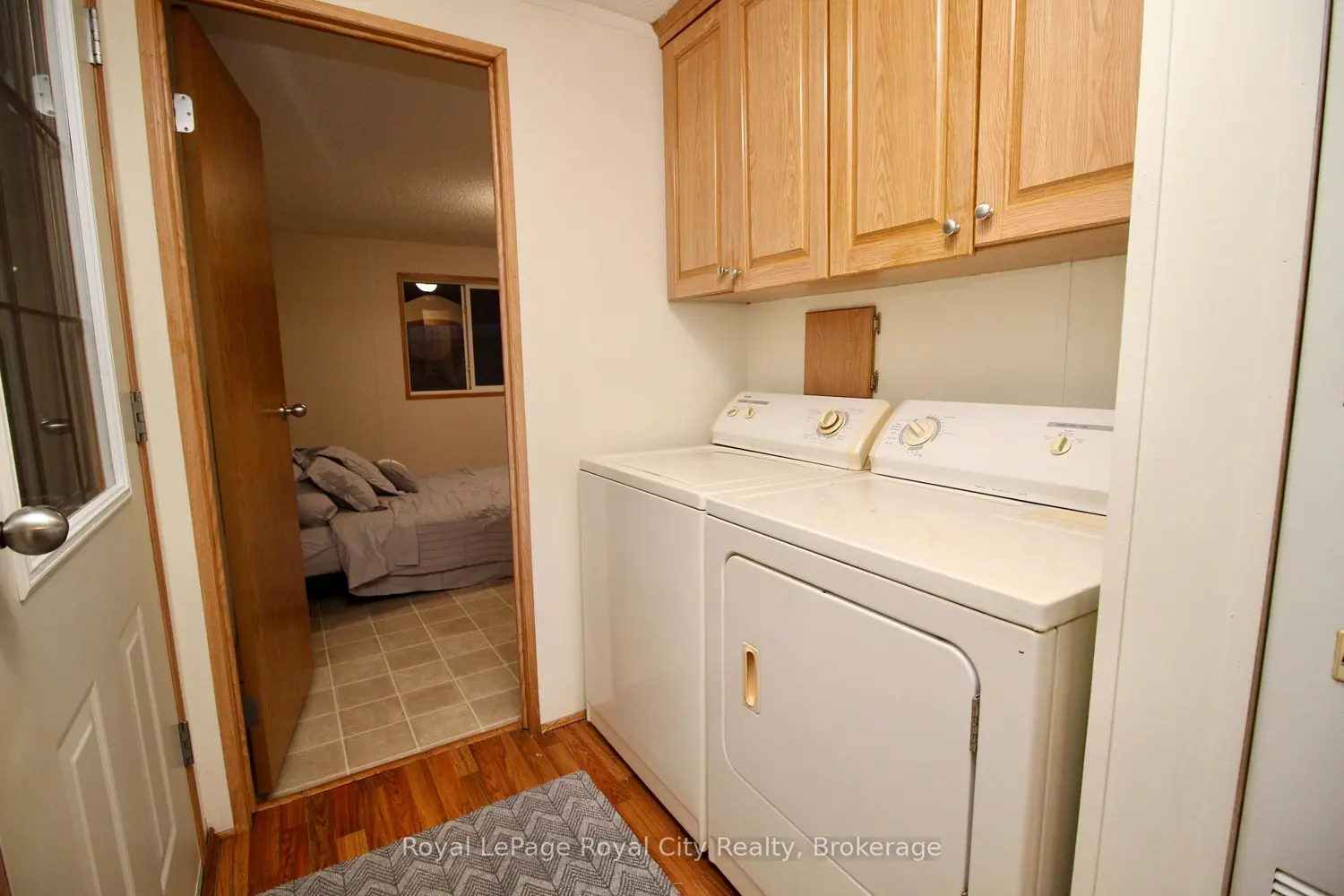 6 Olympia Avenue photo 4