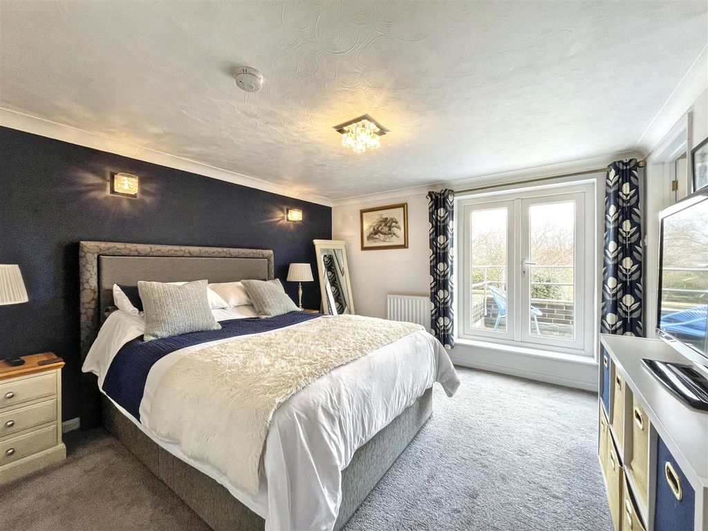 Additional image 14 of 4 bed chalet for salePorters Lane, Easton On The Hill, Stamford PE9